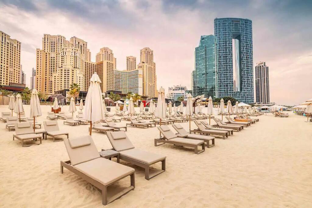 Apartment Koyo In The Heart Of Jbr Beach - 3Bdr Дубай Экстерьер фото